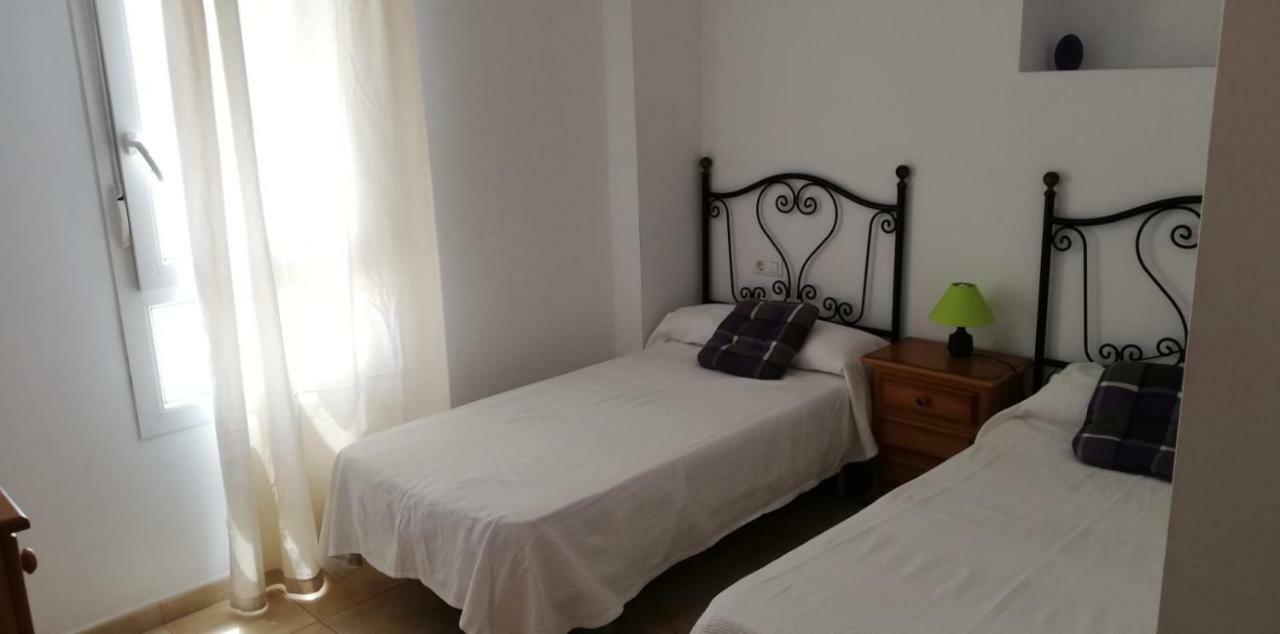 شقة كونيل ذي لا فرونتيرا  في Apartamento Casco Historico Conil De La Fra. 5 Mins De La Playa. المظهر الخارجي الصورة
